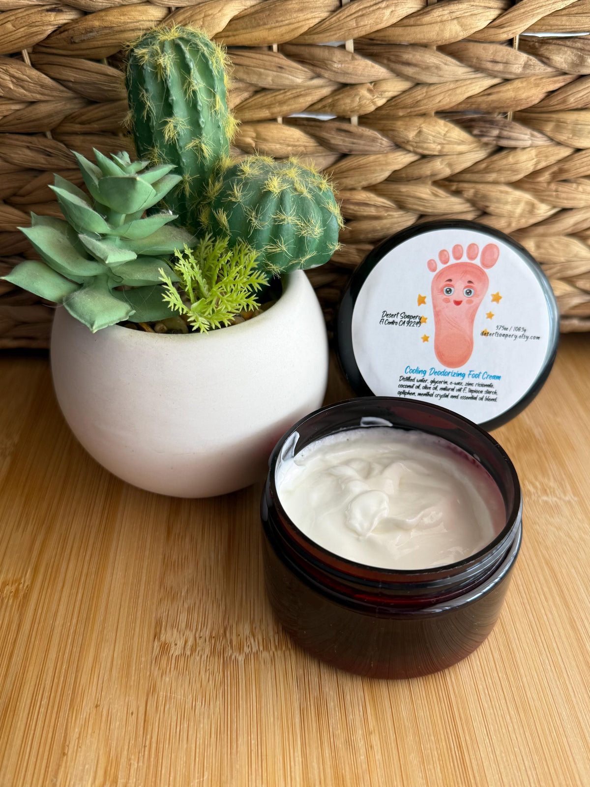 Cooling Deodorizing Foot Cream, Fresh Feet, Healthy Feet, Happy Feet